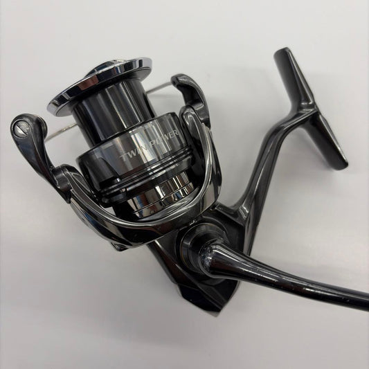 Shimano 24 Twin Power C3000XG